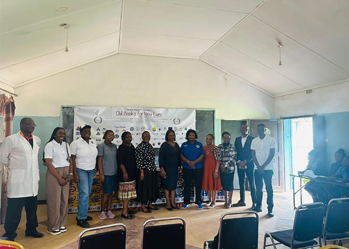 Mount Meru Group partners supporting delivery of books to Zambian school